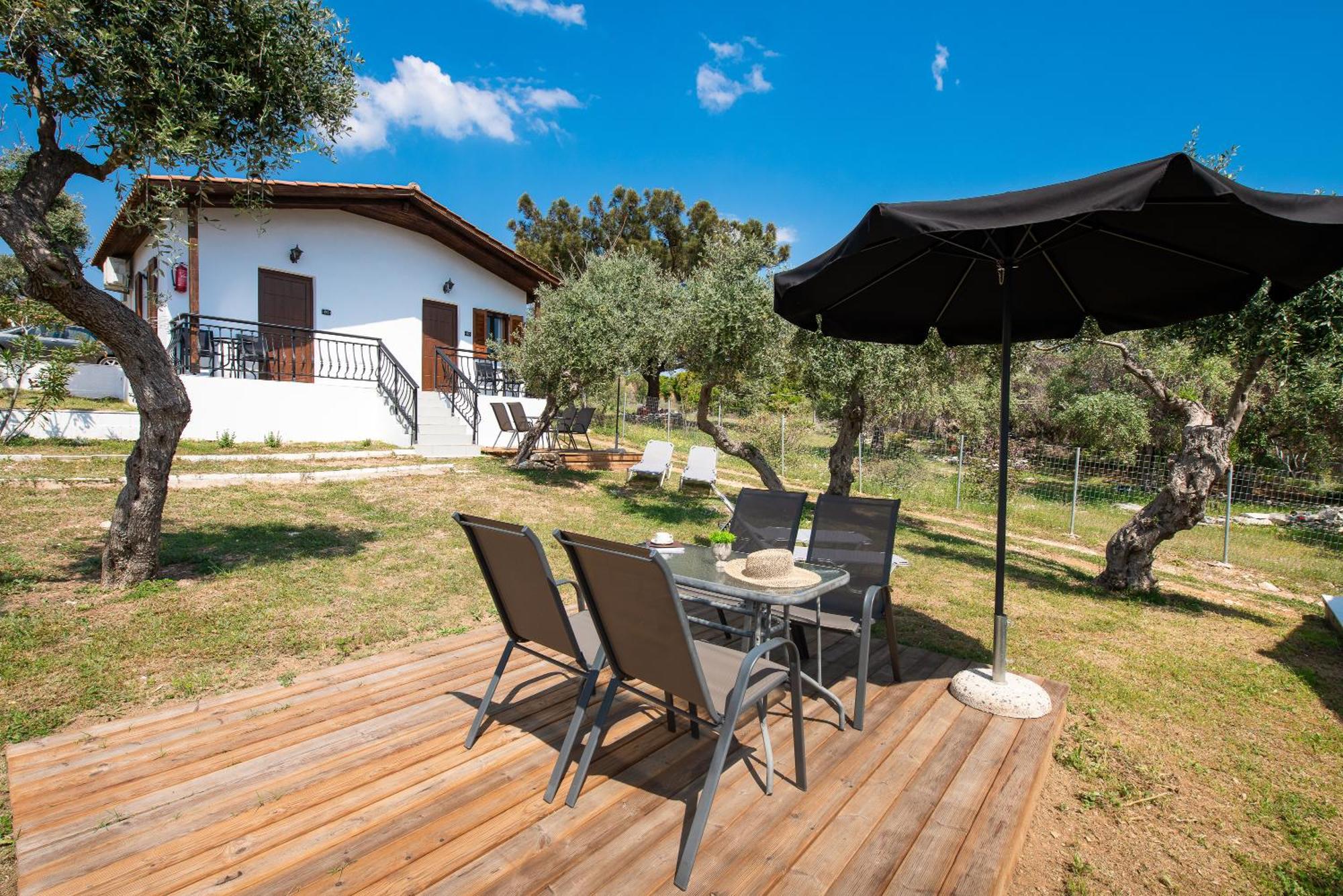 Acroterra - Easy Living Lejlighedshotel Alikí Eksteriør billede