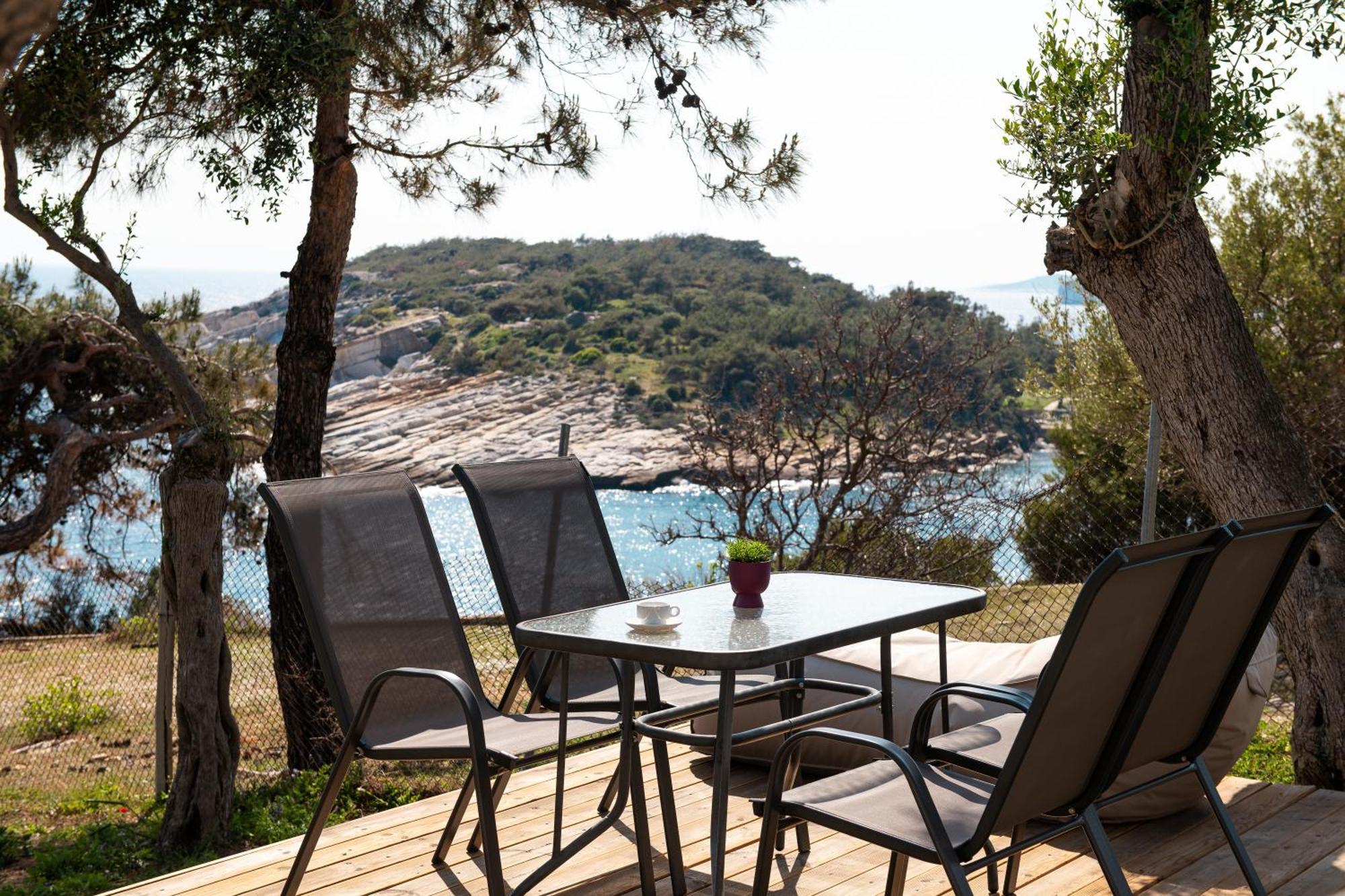 Acroterra - Easy Living Lejlighedshotel Alikí Eksteriør billede