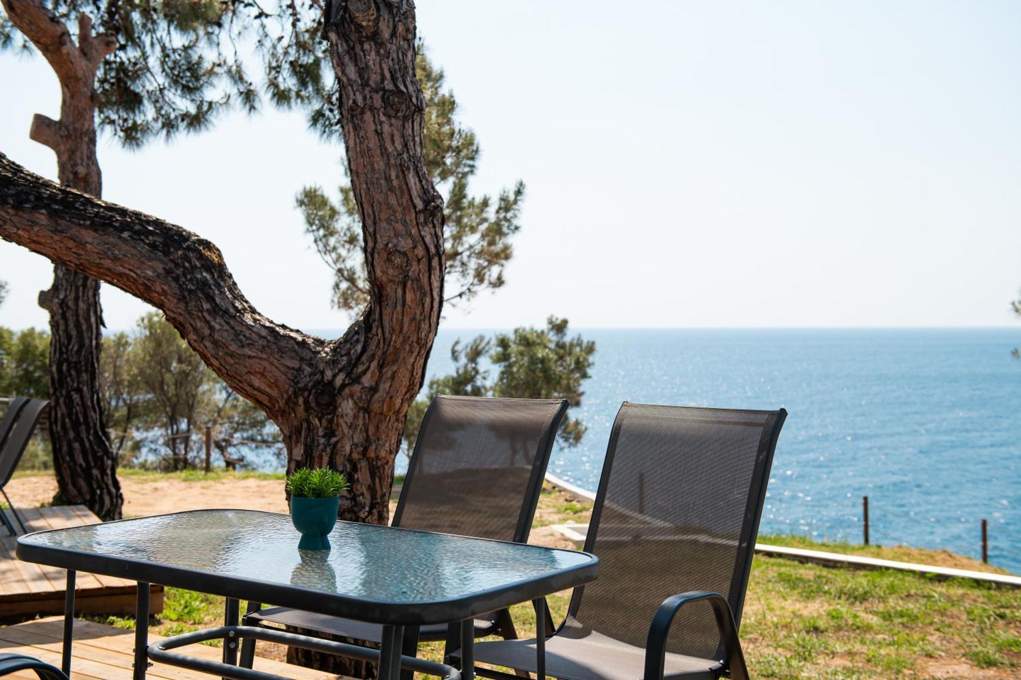 Acroterra - Easy Living Lejlighedshotel Alikí Eksteriør billede