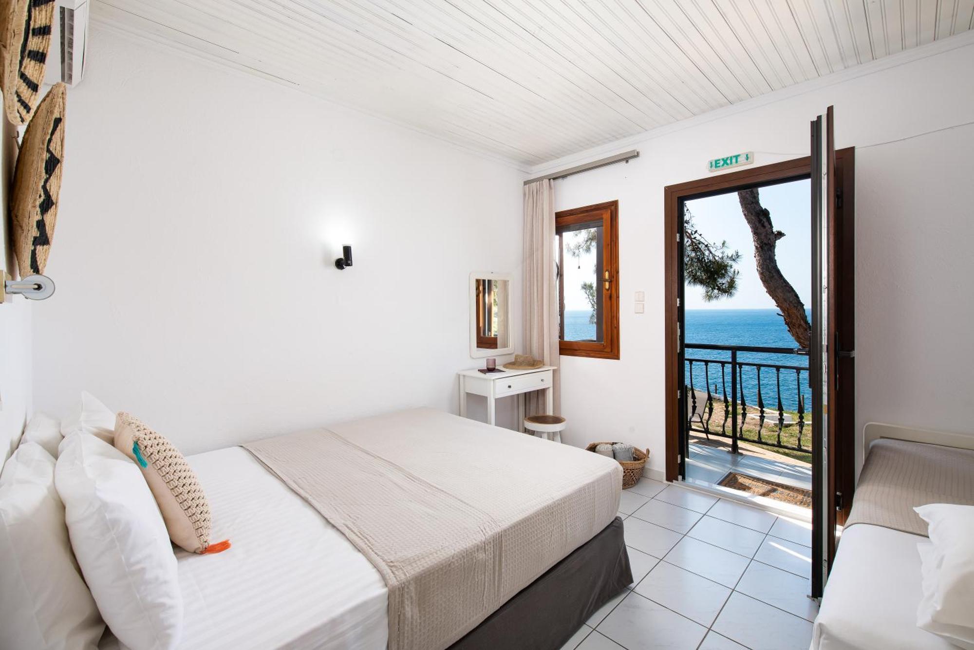 Acroterra - Easy Living Lejlighedshotel Alikí Eksteriør billede