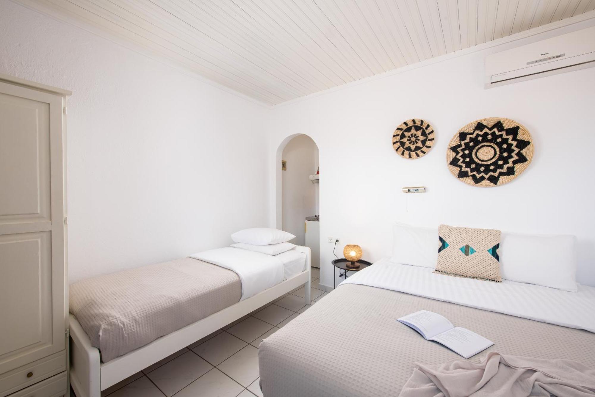 Acroterra - Easy Living Lejlighedshotel Alikí Eksteriør billede