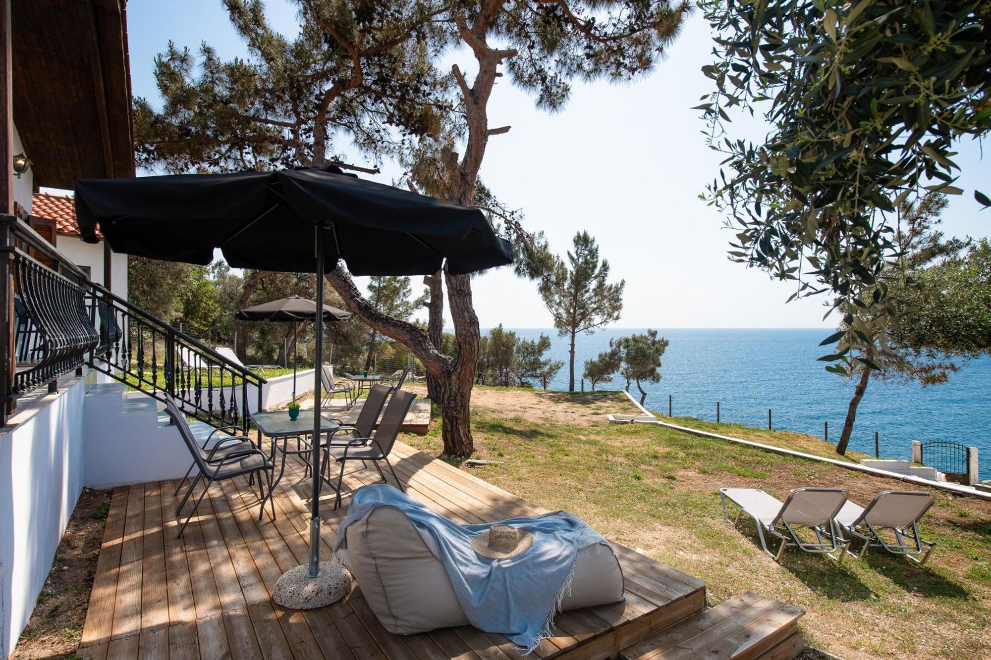 Acroterra - Easy Living Lejlighedshotel Alikí Eksteriør billede